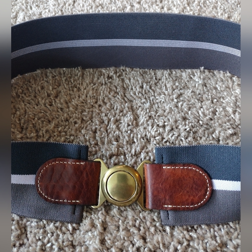 Elastic Wide Stretch Belt With Gold Buckle And Leather Accents M/L - Picture 2 of 8
